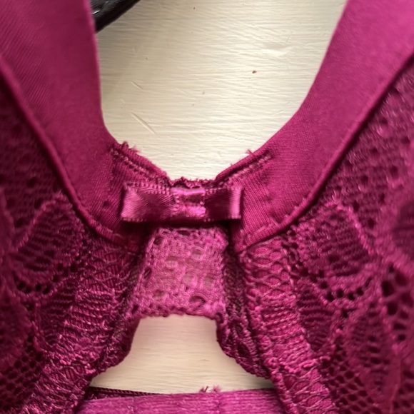 Bundle Maidenform Self Expressions every day push-up bra. Eggplant & black - Picture 3 of 7